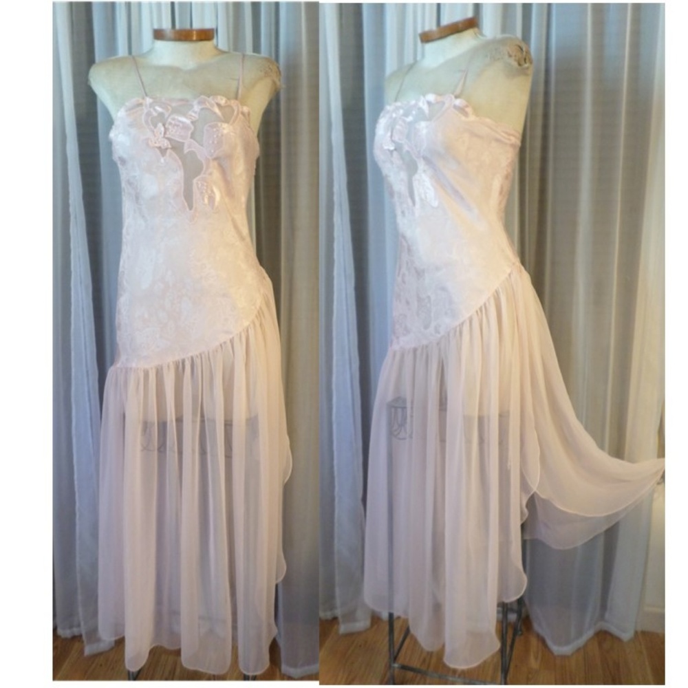 VINTAGE Victorias Secret Long Nightgown Small Pink